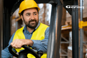 la différence entre CACES® et autorisation de conduite